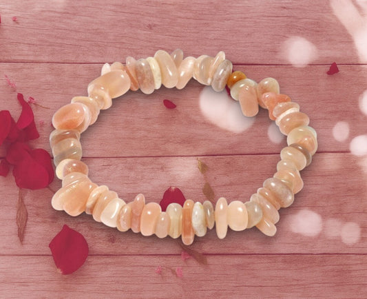 Crystal Intention Bracelet – Peach Moonstone (Intuition & Balance)